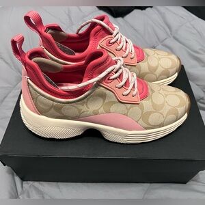 Coach Runner’s, size 8 and like new! Only worn twice